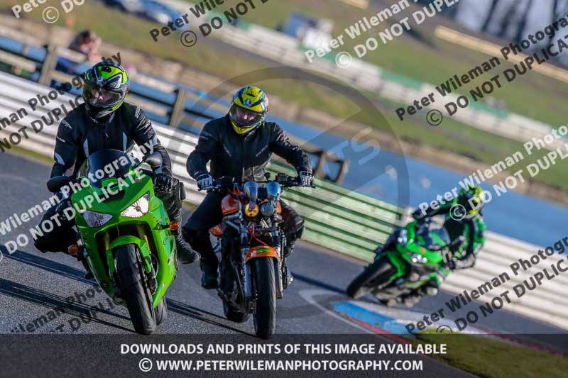 PJM Wedding Photography;enduro digital images;event digital images;eventdigitalimages;mallory park;mallory park photographs;mallory park trackday;mallory park trackday photographs;no limits trackdays;peter wileman photography;racing digital images;trackday digital images;trackday photos